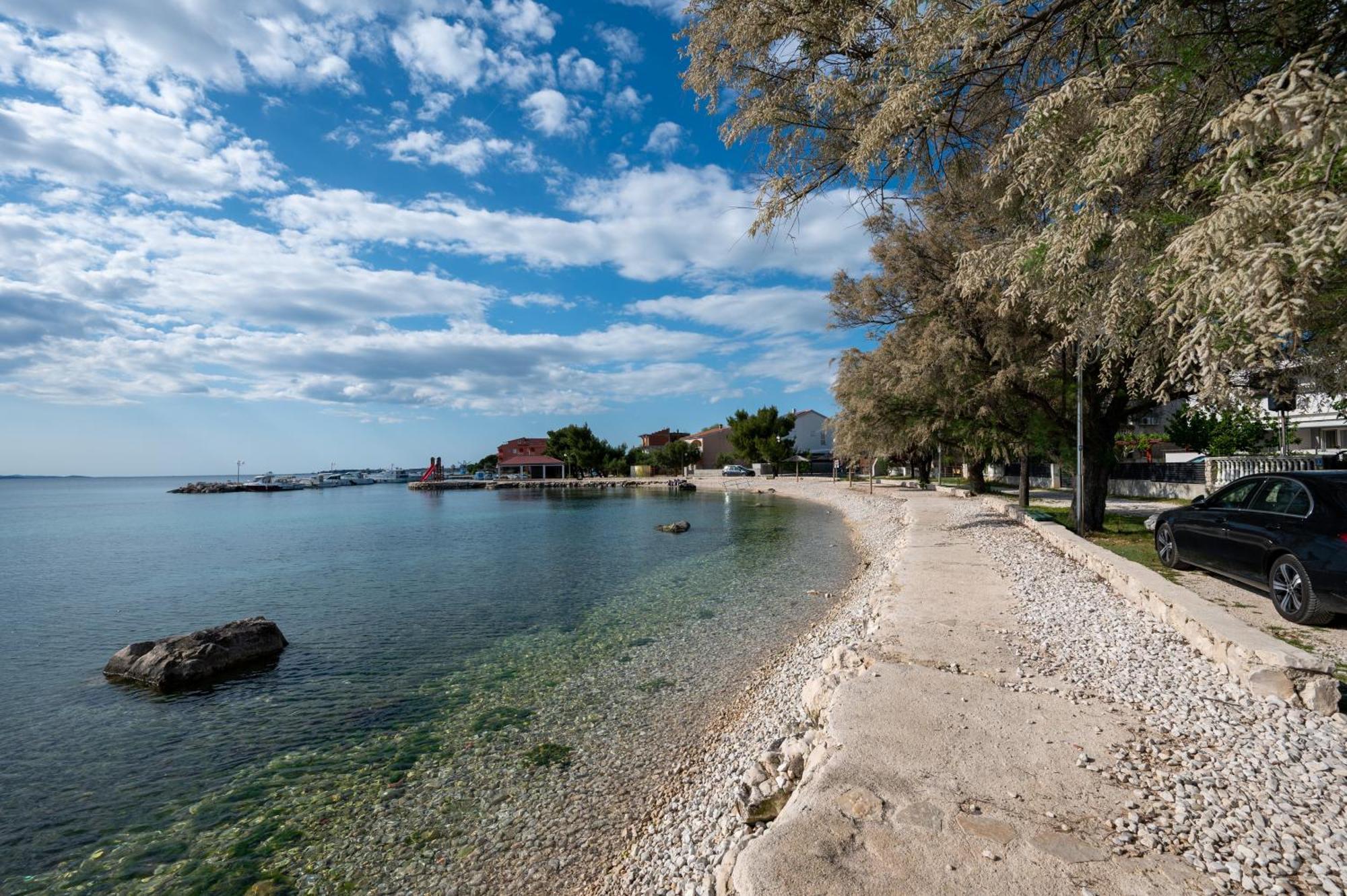 Apartments With A Parking Space Bibinje, Zadar - 681 Exterior photo